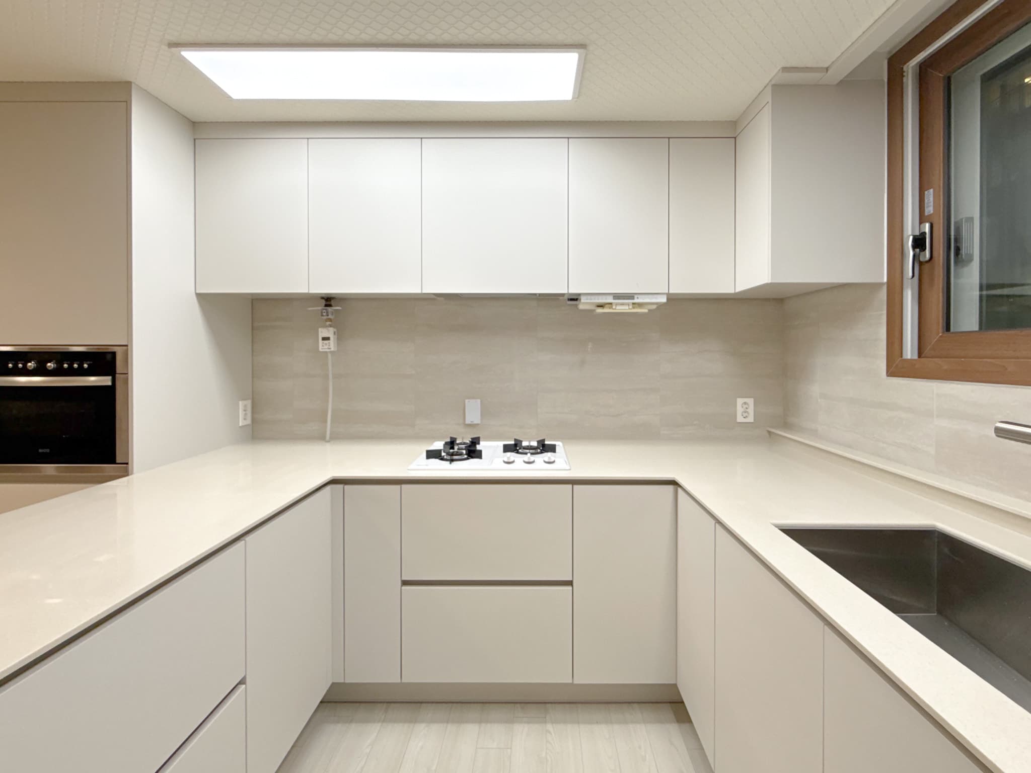 Tens Hill Apartment 5